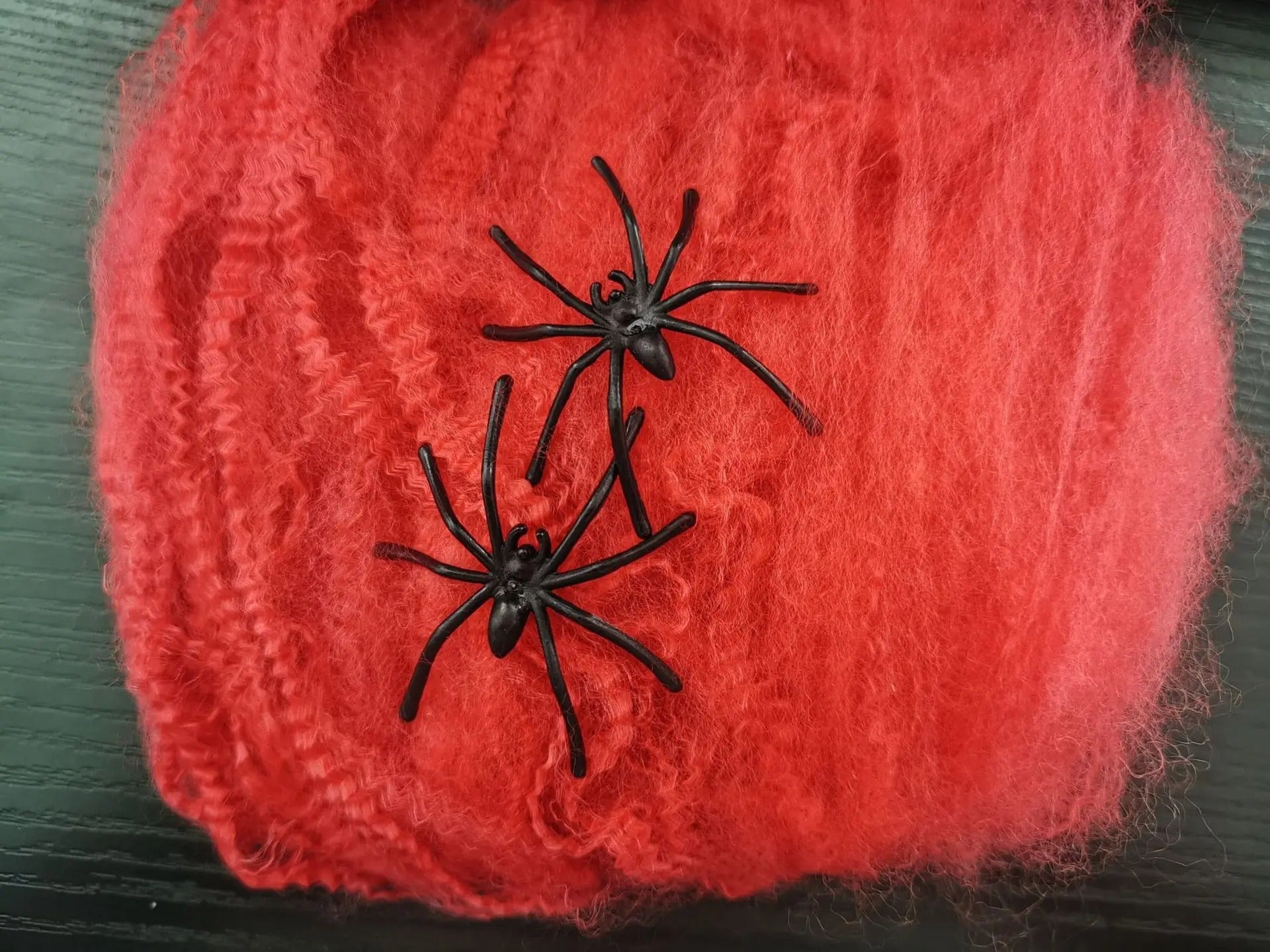 Artificial Spider Web for Halloween Decoration – Stretchy Cobweb for Scary Party Scenes & Horror House Decor